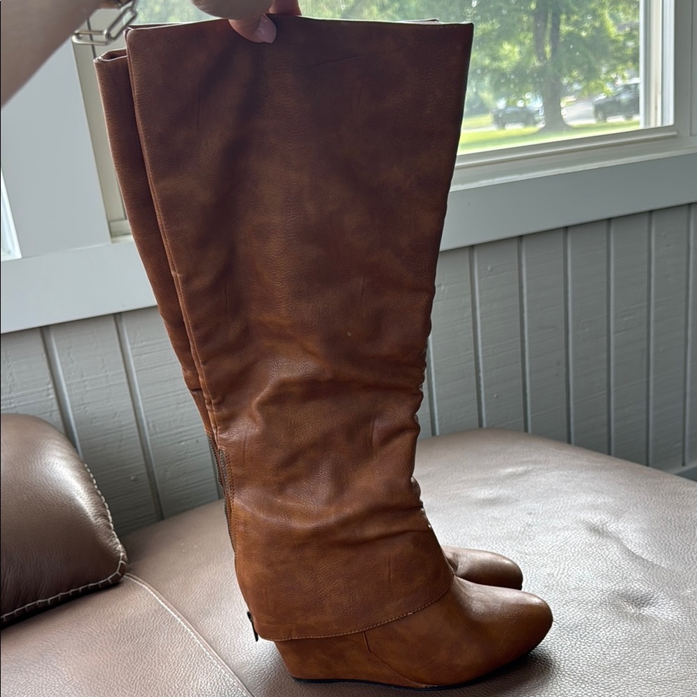 Brown Knee-High Women's Boots
